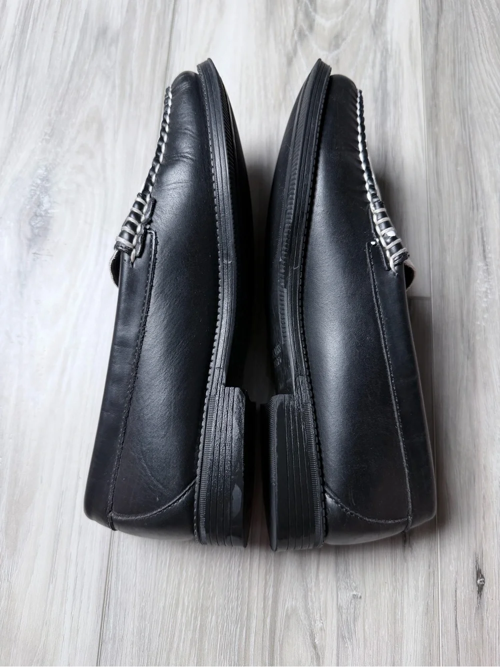 G.H. Bass Weejuns Black White Leather Penny Loafers Women’s 6.5